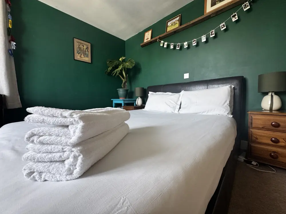 Bright 1-bedroom apartment with a balcony in Kemptown, photo 7